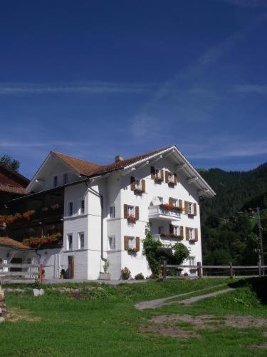 Landgasthof Sommerfeld Pragg-Jenaz Exterior photo