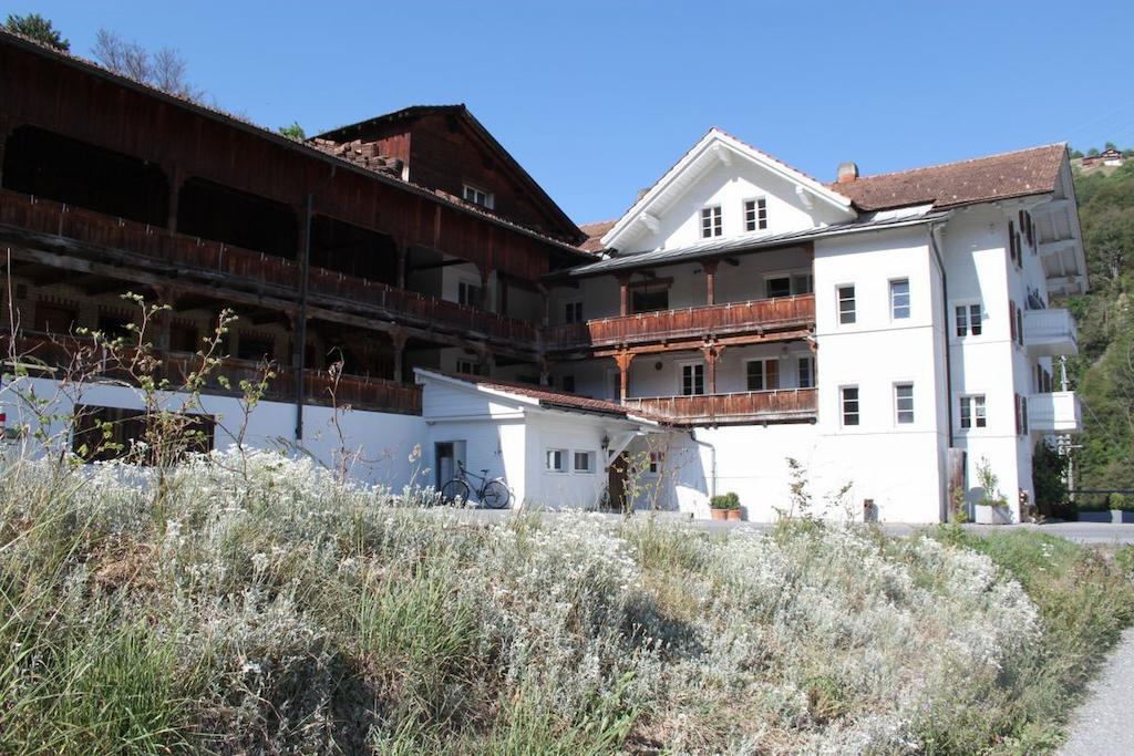 Landgasthof Sommerfeld Pragg-Jenaz Exterior photo